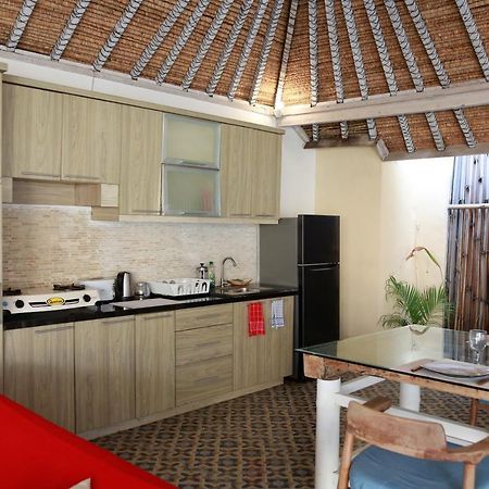 Villa Sentosa, Cheerful 3-Bedroom Villa With Pool Gili Trawangan Exterior photo