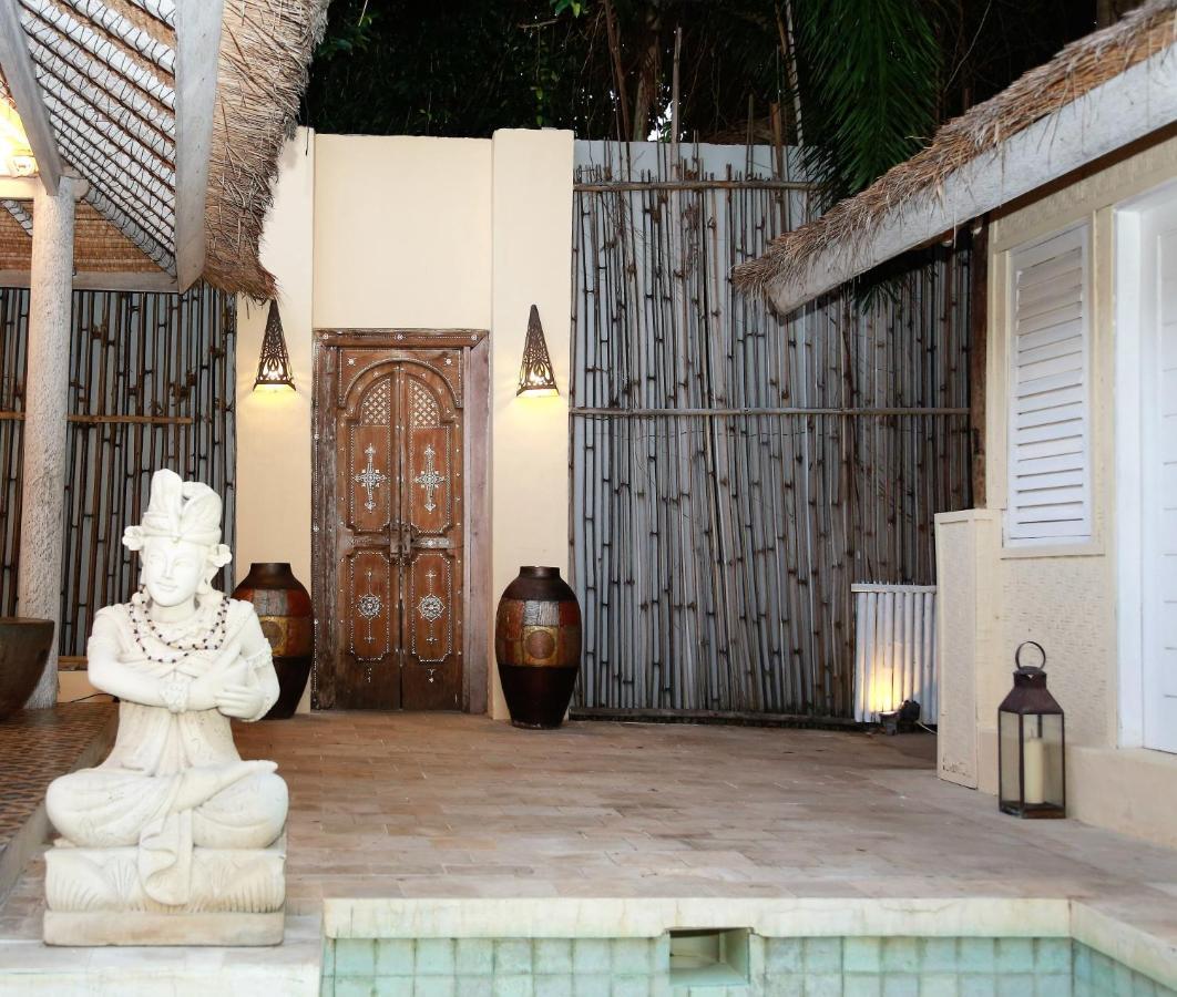 Villa Sentosa, Cheerful 3-Bedroom Villa With Pool Gili Trawangan Exterior photo