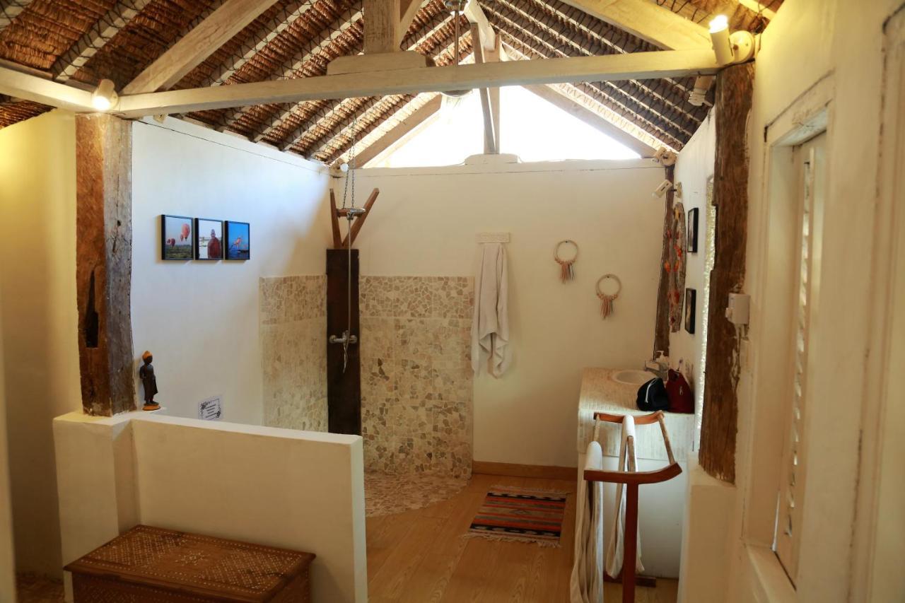 Villa Sentosa, Cheerful 3-Bedroom Villa With Pool Gili Trawangan Exterior photo